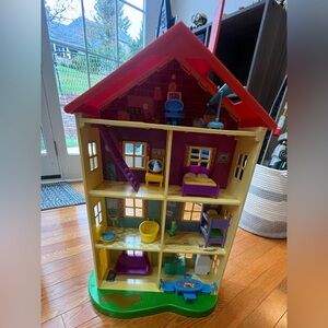 Lot of Peppa Pig items